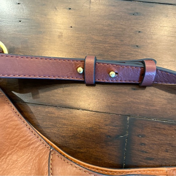 Vince Camuto Ashby Leather Hobo Shoulder Stable Brown $228 NWT - Picture 8 of 12